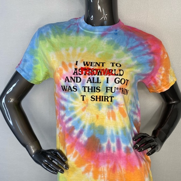 Travis Scott ASTROWORLD TOUR  T-shirt - Picture 7 of 9